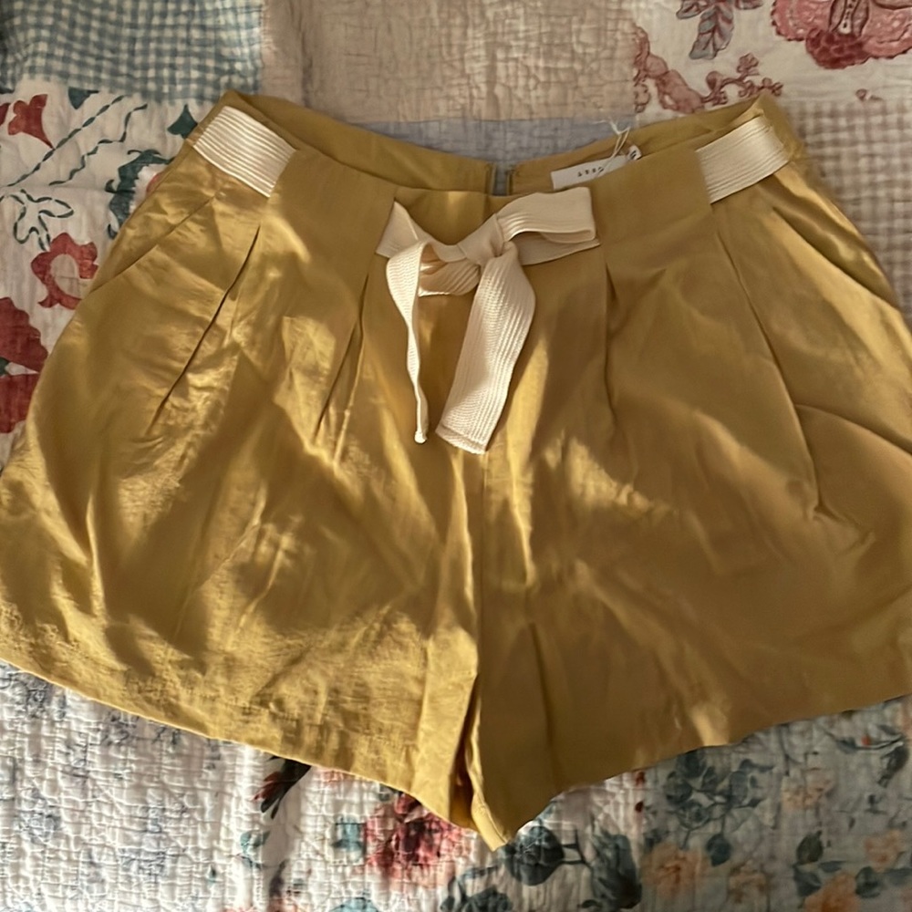Yellow boutique shorts